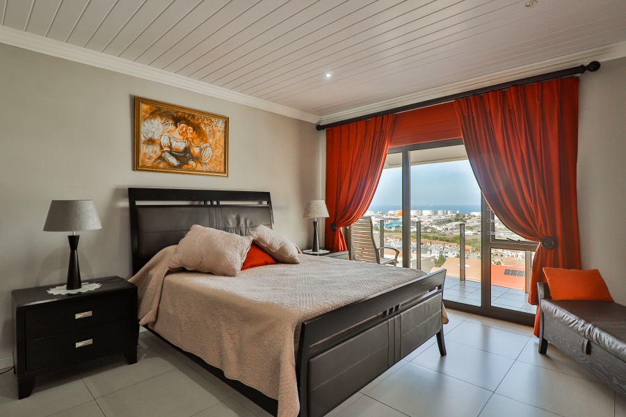 4 Bedroom Property for Sale in Island View Western Cape